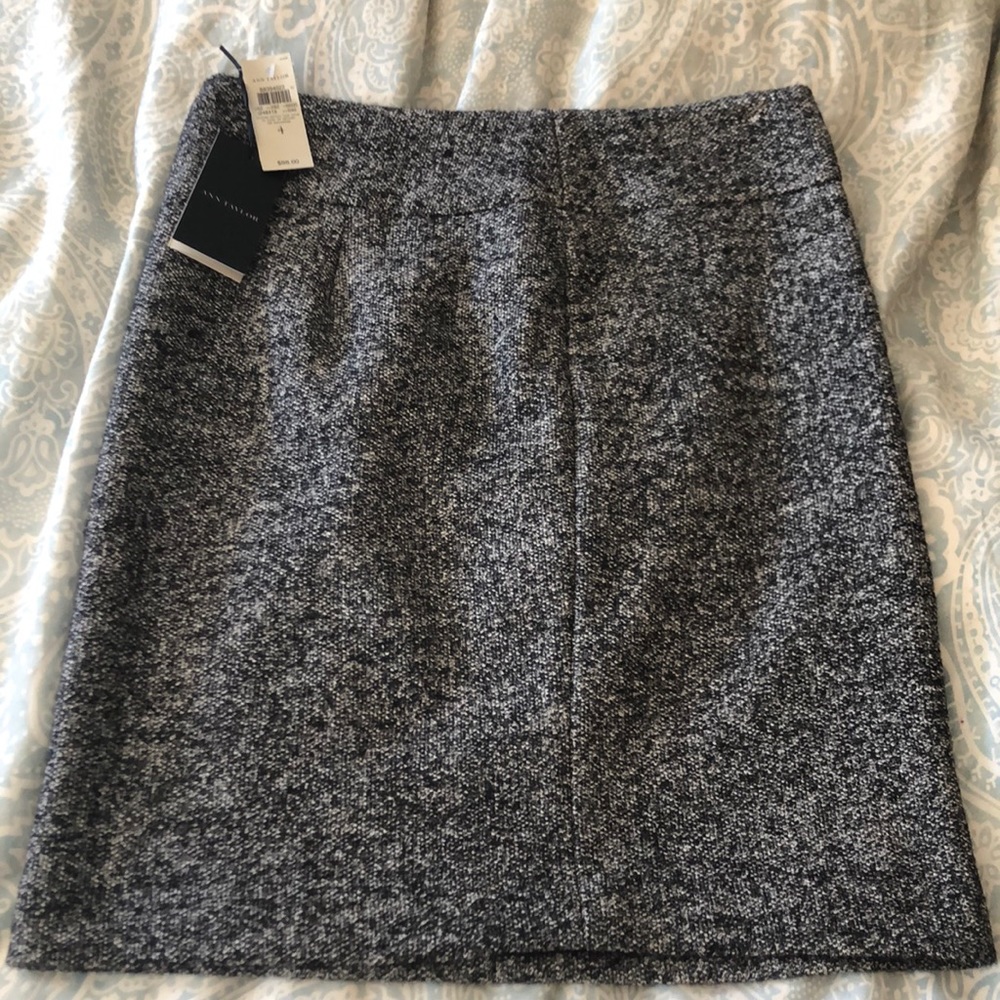 Ann Taylor black tweed pencil skirt
